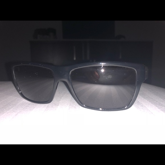 Gucci Sunglasses - Picture 1 of 5